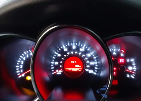 2013 Kia Optima Lx z USA, uszkodzony, nr VIN 5XXGM4A75DG183468